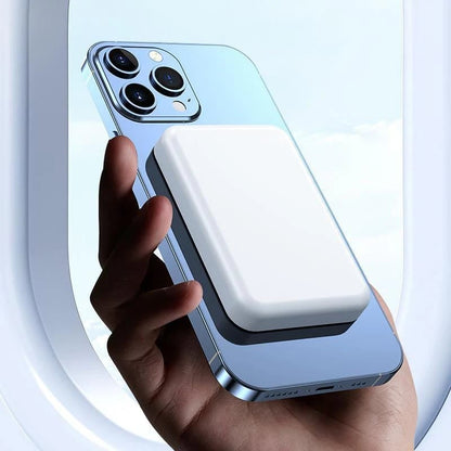 🔋 Magnetic Wireless Power Bank for iPhone